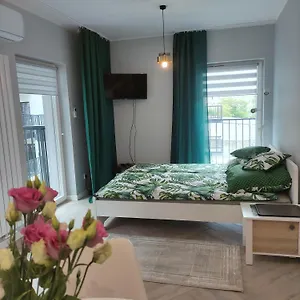 https://elegantcosy2.hotelswroclaw.com